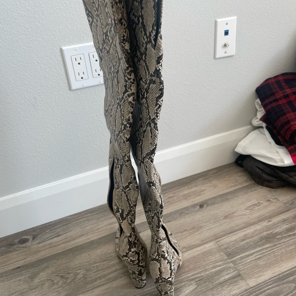 Bamboo High leg snakeskin boots / over the knee - Picture 4 of 6